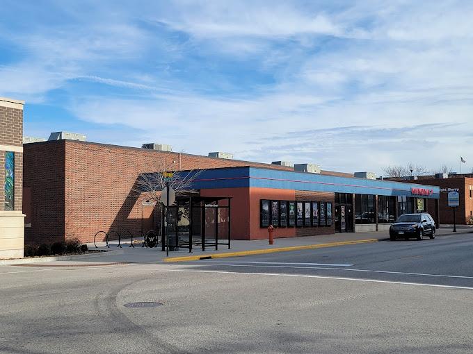 CEC Winona 7 Theatre Showtimes & Tickets