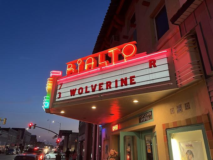 Rialto Theater in Missouri Valley, IA Screendollars