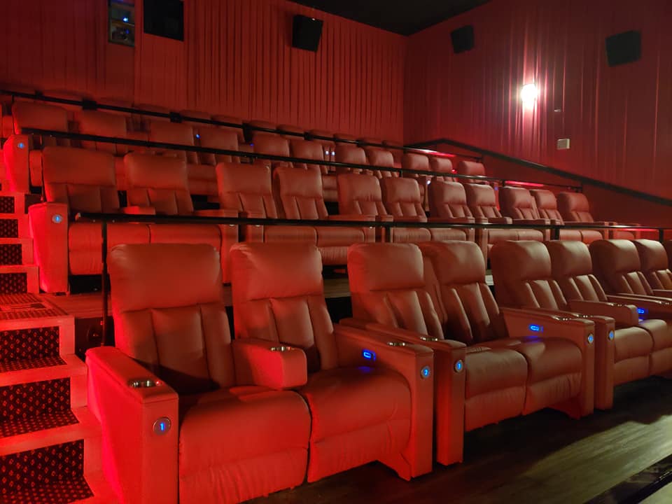 Clinton 8 Theatre Showtimes & Tickets