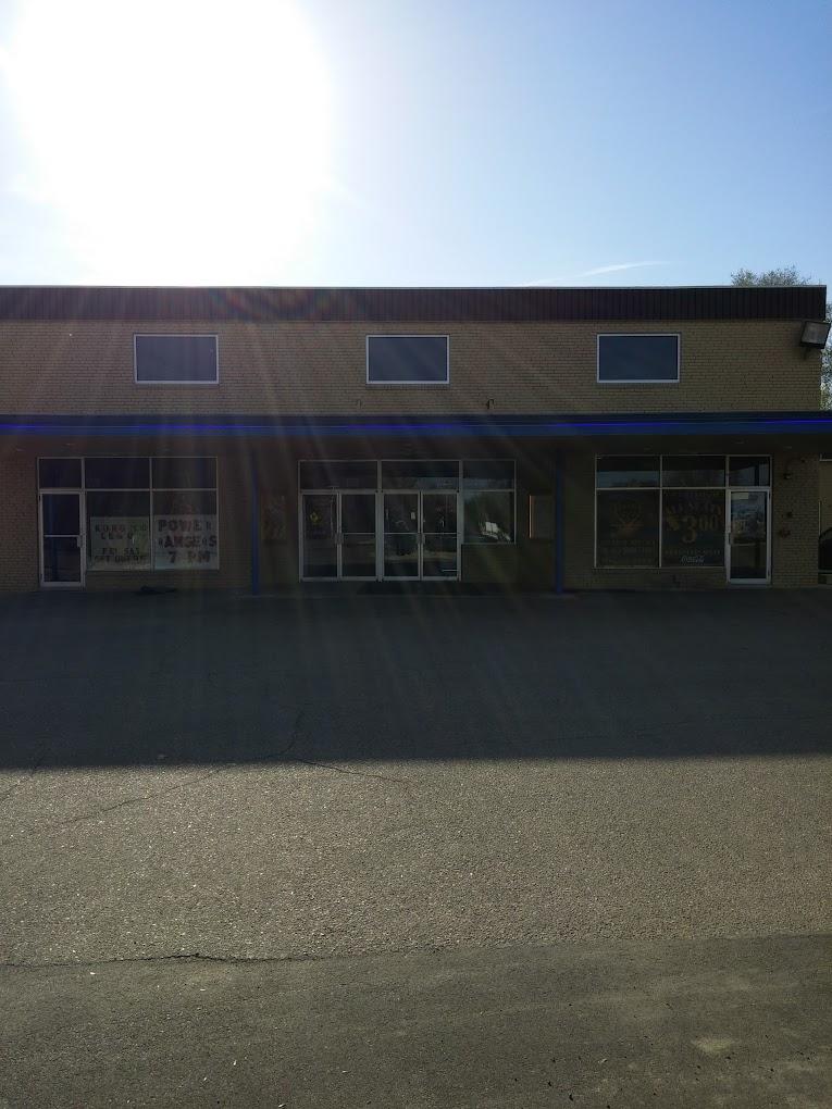 Oak Park Theater Showtimes & Tickets