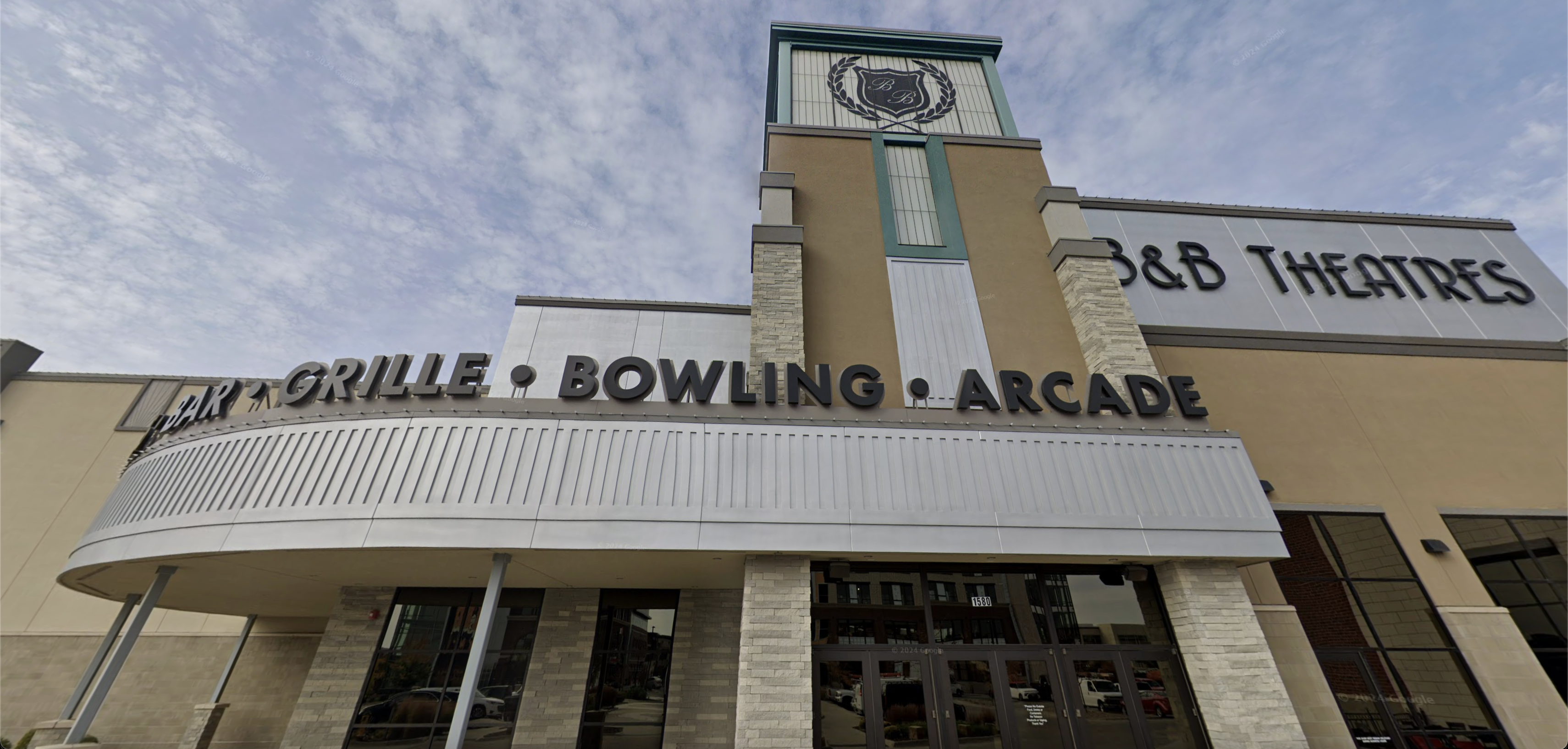 B&B Theatres Ankeny 12 with B-Roll Bowling - Showtimes & Tickets
