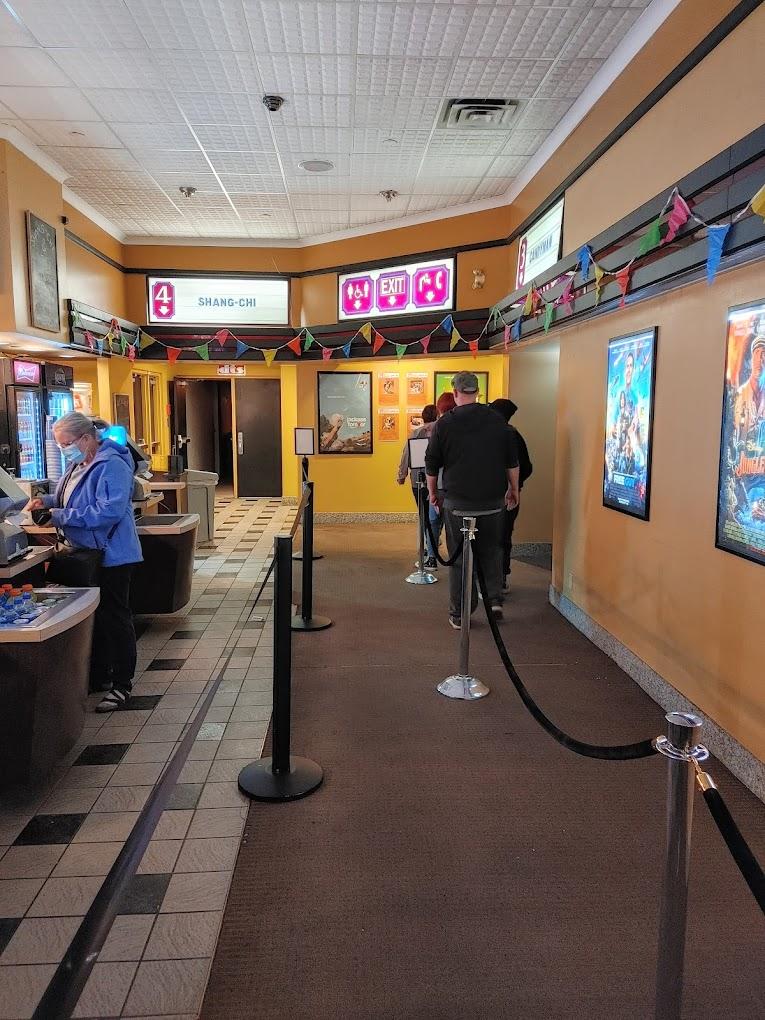 HDR debug info : SBAR:2.6 WHAR:1.9 BAR:3.2 WBR:75.0 WDR:5.8 CB:1 CR:0.5 U:-22 UW:-4 US:-22 LIF:1.0 OCD:0 EXT:0.0 UGN:0.0 AIScene(33) HDR ret(0) Bracket Info:0,-22,0,0,0,0,0 WDR(0,0)SV(3)SGL(0)HGL(0)SGLPU(0)SGLAY(0)AY(89)