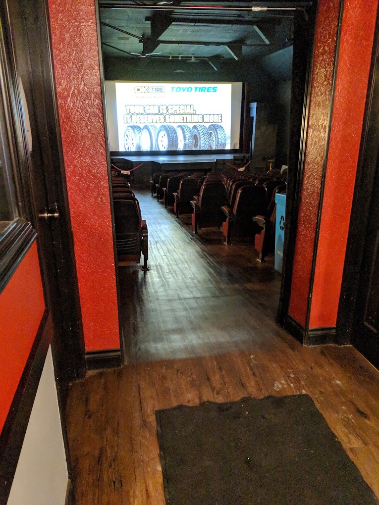 beacon-theatre-showtimes-tickets