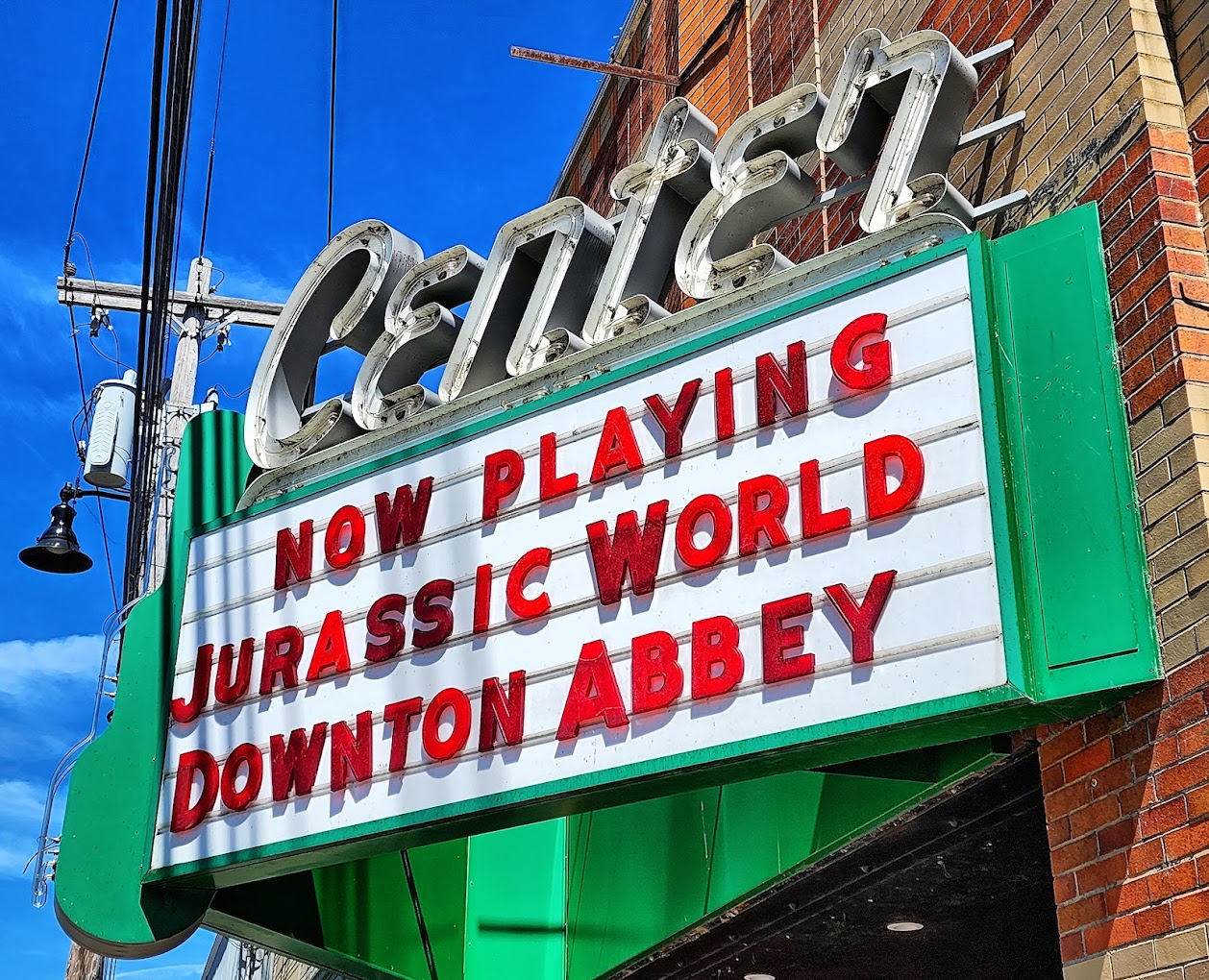 Single photo enhanced with easyHDR 3.16.1: Center Theatre- Dover-Foxcroft ME (2).heic