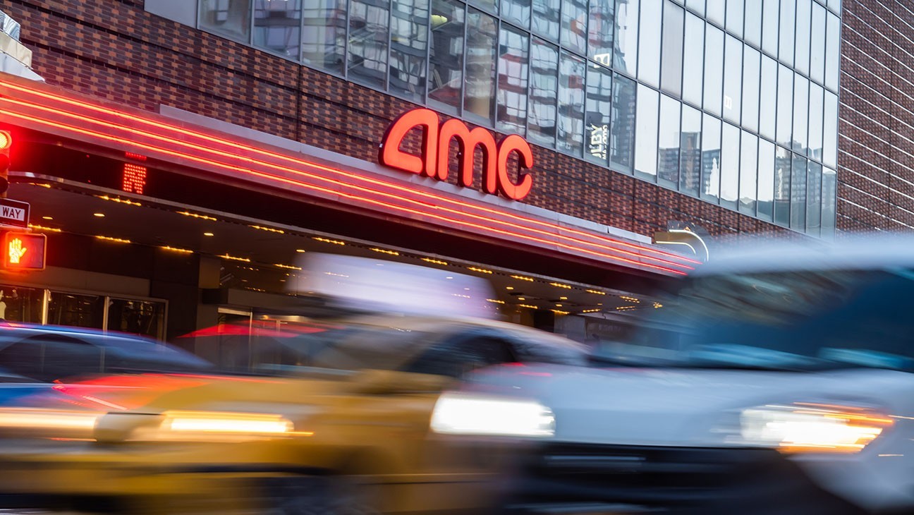 AMC Theatres Posts Higher Revenue on Attendance Rebound in Latest Quarter